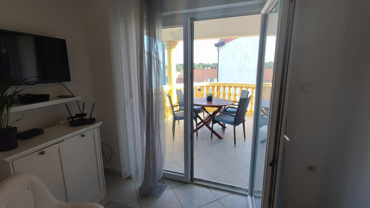 Apartman Lino Medulin Eksteriør billede