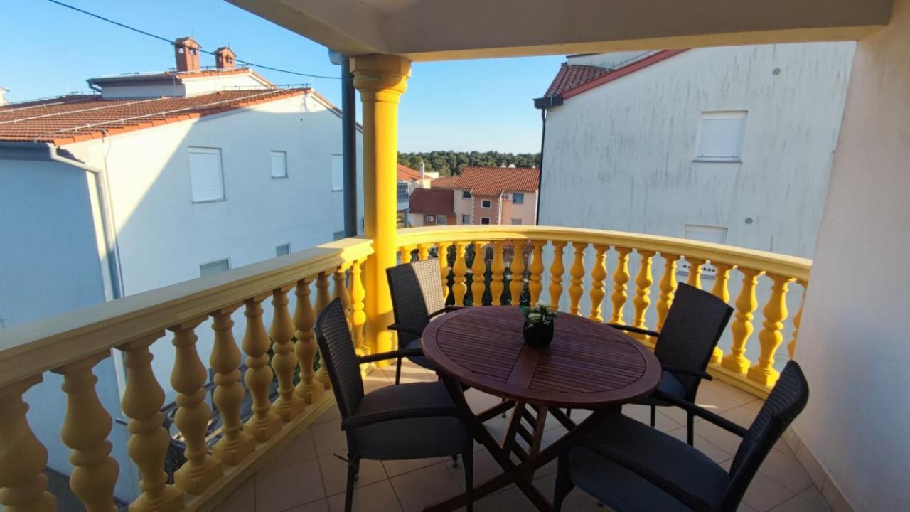 Apartman Lino Medulin Eksteriør billede